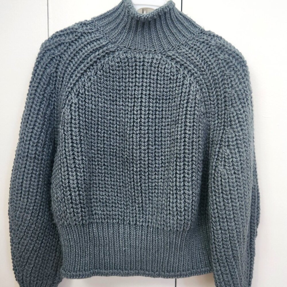 Women's Heavy Knit Sweater